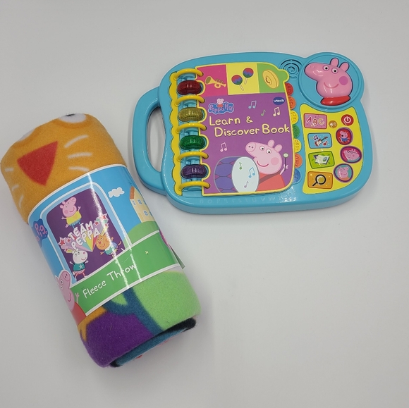Vtech Learn & Discover Peppa Pig book and blanket bundle - Picture 1 of 8